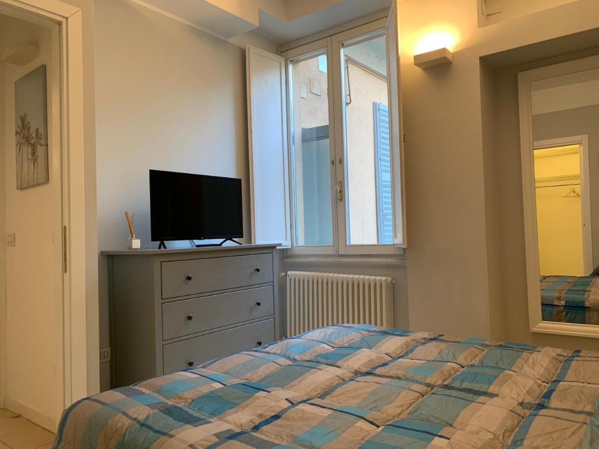 Bilocale Di Ringhiera In Corso Como/Garibaldi 밀라노 외부 사진