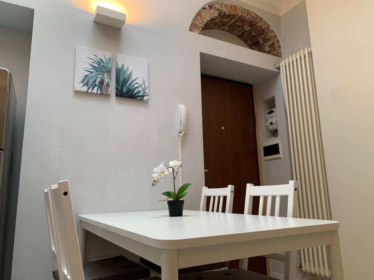Bilocale Di Ringhiera In Corso Como/Garibaldi 밀라노 외부 사진